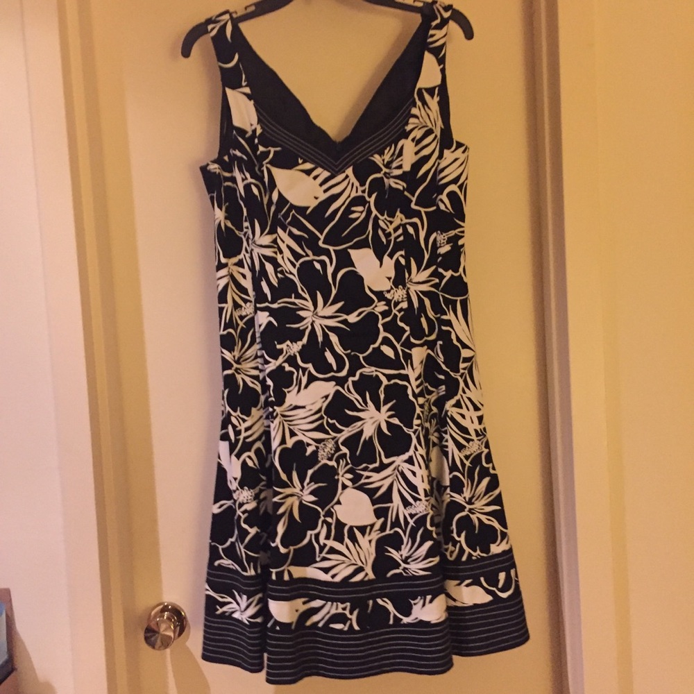 Black & white floral A-line dress, size 12